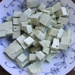 麻婆绿豆豆腐的做法步调：1