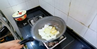 土沙锅炖菜的做法步调：2