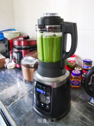 凉草粉的做法步调：2