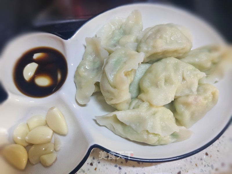 西葫虾仁素火饺的做法