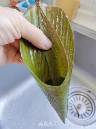 小三角粽的做法步调：3