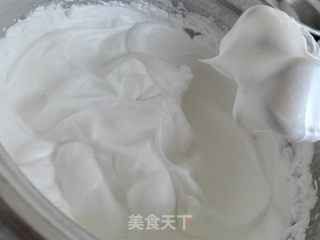 戚风蛋糕（11寸衷型蛋糕模）的做法步调：2