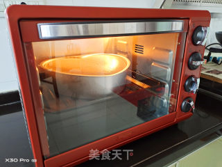 戚风蛋糕（11寸衷型蛋糕模）的做法步调：5