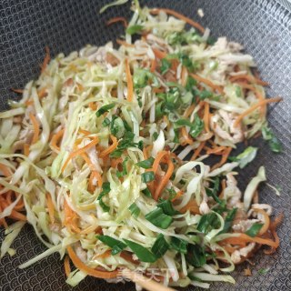 肉丝胡萝卜炒年夜头菜的做法步调：8