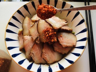 萝卜干蒸腊肉的做法步调：6