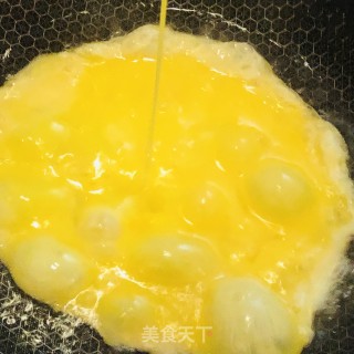 番茄炒蛋的做法步调：5
