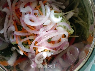 凉拌苦菊的做法步调：4