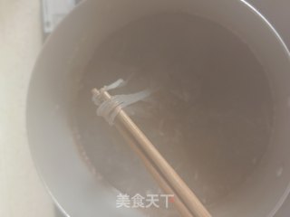 肥肠粉的做法步调：3