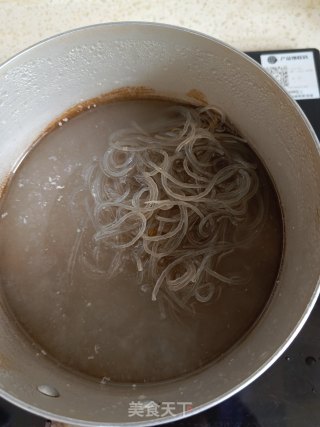 肥肠粉的做法步调：2