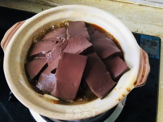鸭血粉丝煲的做法步调：8