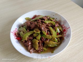 苦瓜炒牛肉的做法步调：7