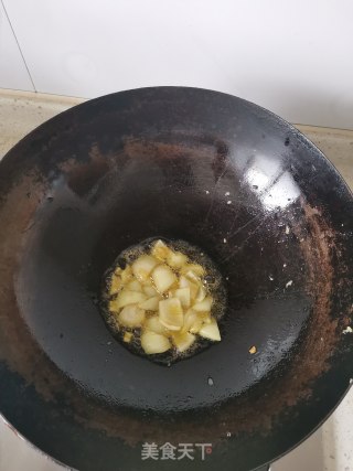 菠萝陈腐肉的做法步调：8