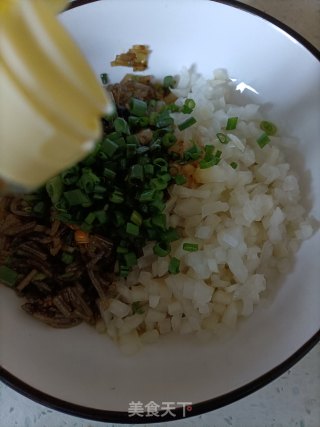 萝卜粉条素饺子的做法步调：8