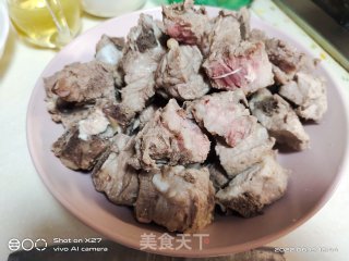 糖醋排骨的做法步调：1