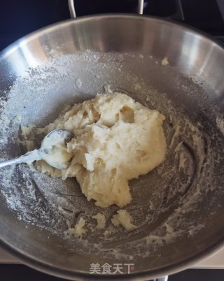 炸糖糕的做法步调：6