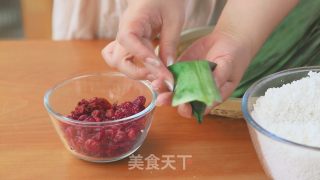 蔓越莓火晶粽的做法步调：18