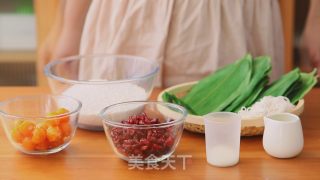 蔓越莓火晶粽的做法步调：1