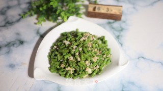肉终炒豆角的做法步调：9