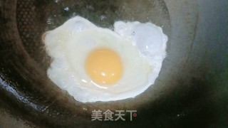 鸡蛋里条的做法步调：3