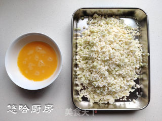 无米蛋炒饭的做法步调：2