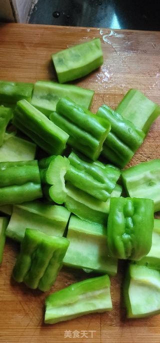 凉瓜焖鸡的做法步调：5