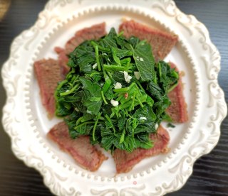 酱牛肉拌家苋菜的做法步调：10