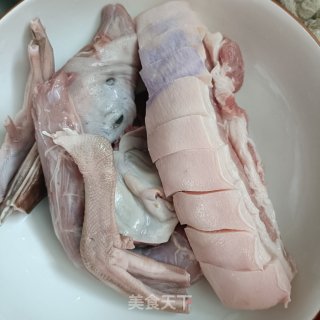 卤味拼盘的做法步调：1