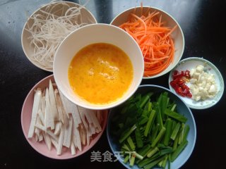 炒开菜的做法步调：1