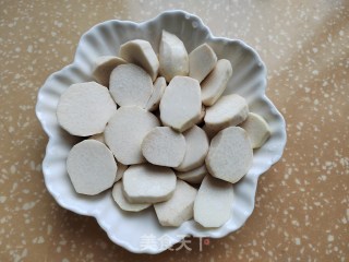 喷鼻芋蒸排骨的做法步调：5
