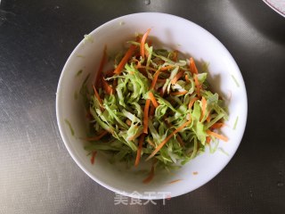 蔬菜鸡蛋饼的做法步调：1