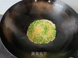 毛豆炒鸡蛋的做法步调：5