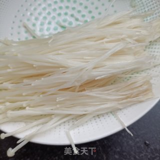 金针菇参苗拌鸽胸肉的做法步调：6