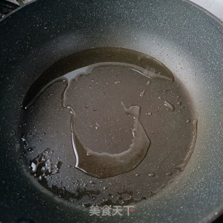 芹菜炒牛筋的做法步调：5