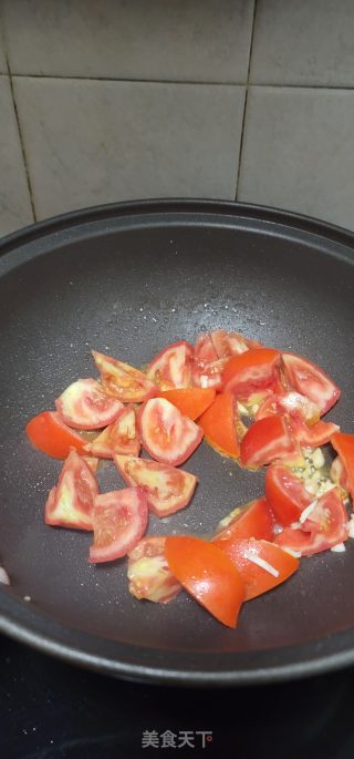 家常番茄烧肉的做法步调：4