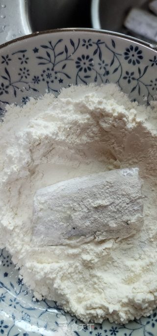 麻婆酱焖带鱼的做法步调：6