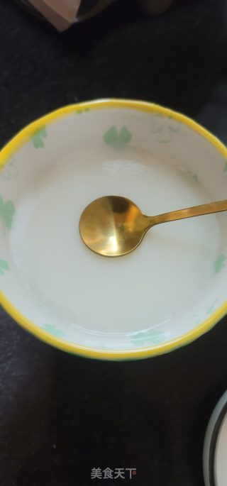 芒果单皮奶冻的做法步调：4