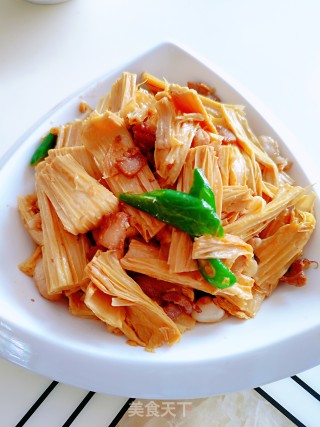 腐竹炒肉的做法步调：11