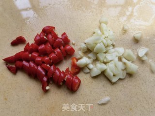 十三喷鼻麻辣玉米粒的做法步调：2