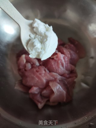 苦瓜炒肉片的做法步调：3