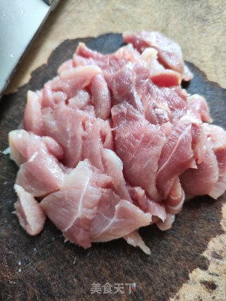 苦瓜炒肉片的做法步调：2