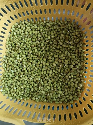 绿豆汤的做法步调：2