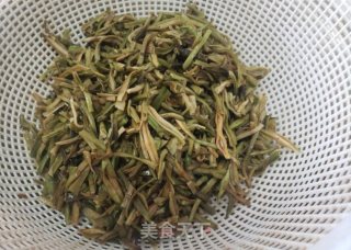 油豆角猪肉馅死煎包的做法步调：2