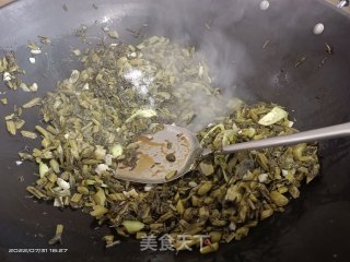 炒火捞菜的做法步调：6