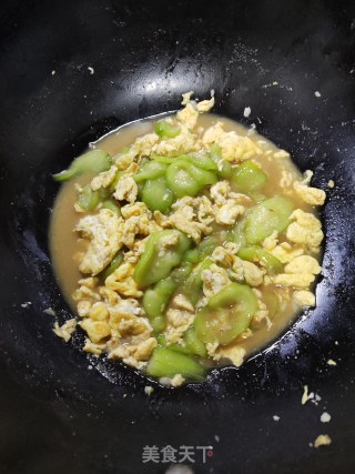 丝瓜炒鸡蛋的做法步调：10