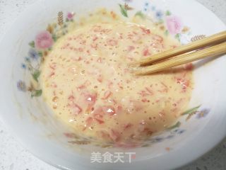 西白柿鸡蛋煎饼的做法步调：3