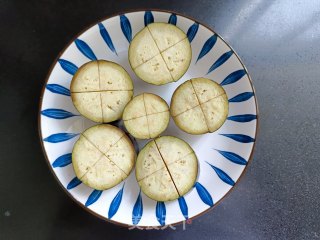 芹菜喷鼻菇夹茄子的做法步调：6
