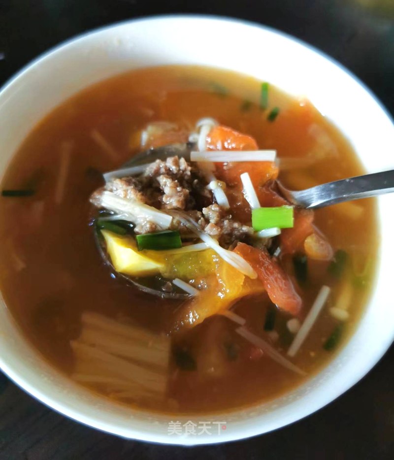 西白柿牛肉汤的做法