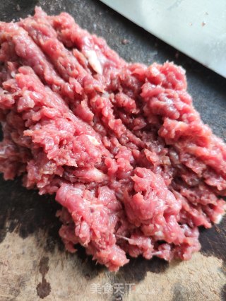 西白柿牛肉汤的做法步调：3
