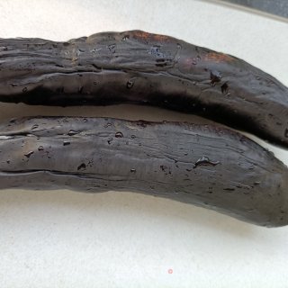 茄子藤椒酱的做法步调：1