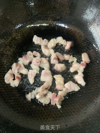 潮汕五花肉焖腐竹的做法步调：2